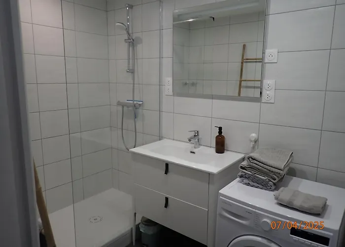 Escale Montferrandaise Apartment *