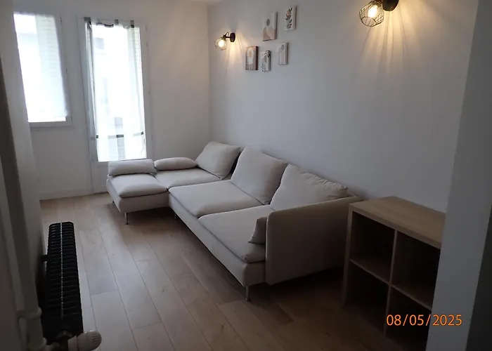 Escale Montferrandaise דירה *